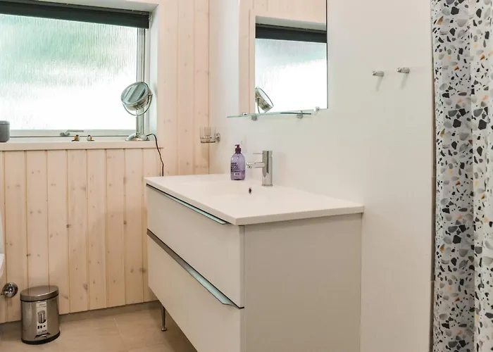 3 Bedroom In V אסביירג