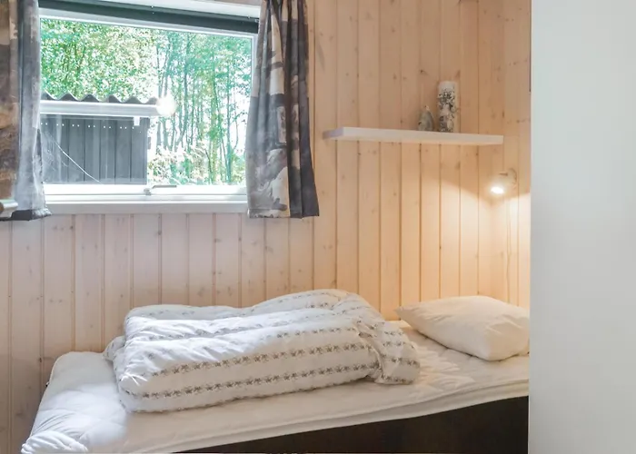 בית נופש 3 Bedroom In V